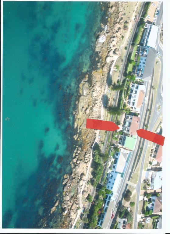 On-The-Rocks Apartment Fish Hoek Exterior photo